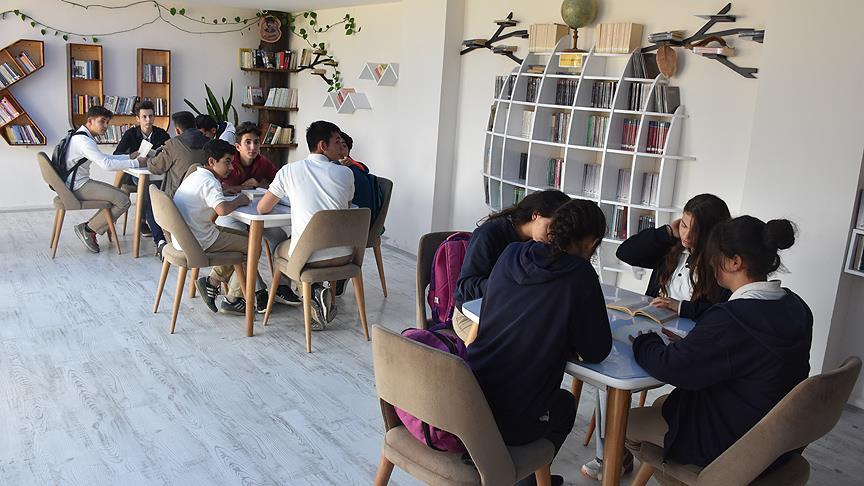 Tatil Koyu Gibi Devlet Okulu