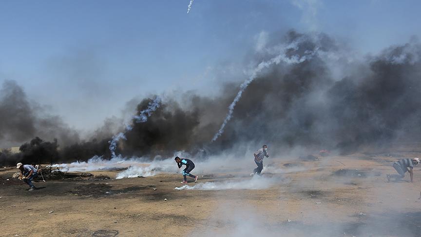 İsrail askerleri Gazze sınırında 4 Filistinliyi şehit etti 