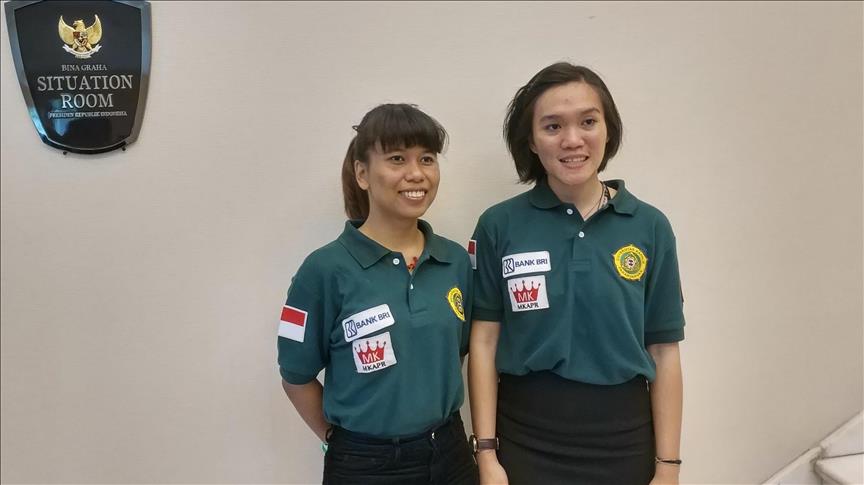 2 pendaki wanita Indonesia taklukkan 7 gunung tertinggi di dunia