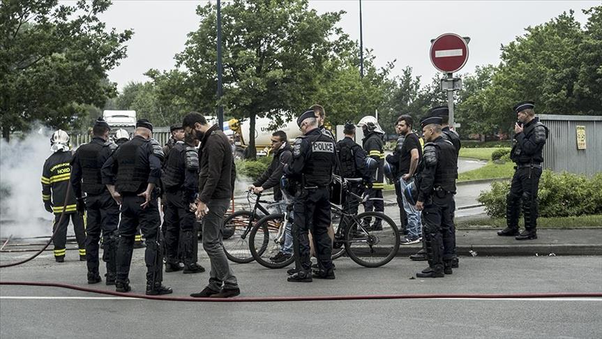 French Farmers Block Refineries across the Country French Farmers Block Refineries across the Country