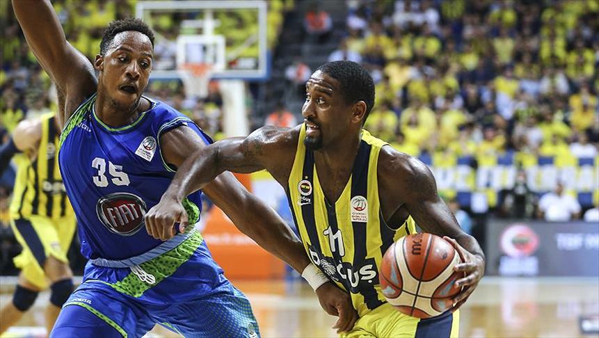 Basket: Fenerbahce Dogus sacré champion de Turquie