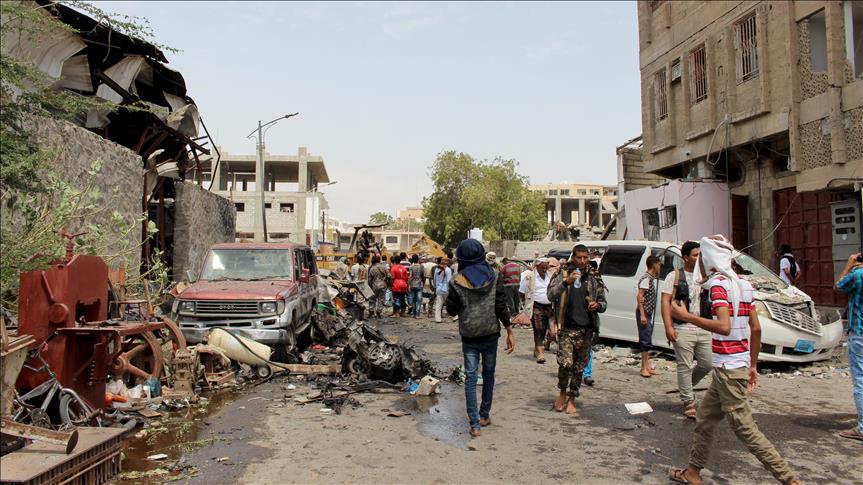 Car bomb kills 3 UAE-backed troops in southern Yemen