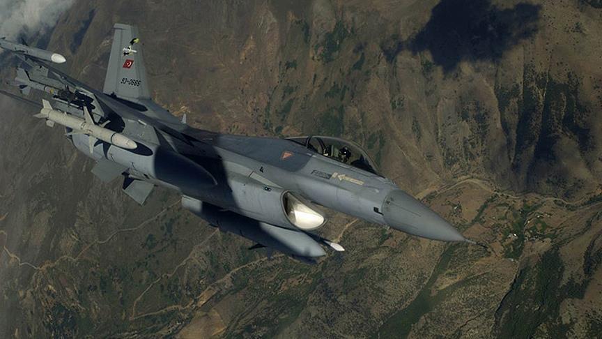 ВВС Турции уничтожили объекты террористов на севере Ирака