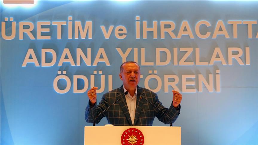أردوغان: الأتراك هم من يقررون مستقبل بلادهم وليس سعر الصرف