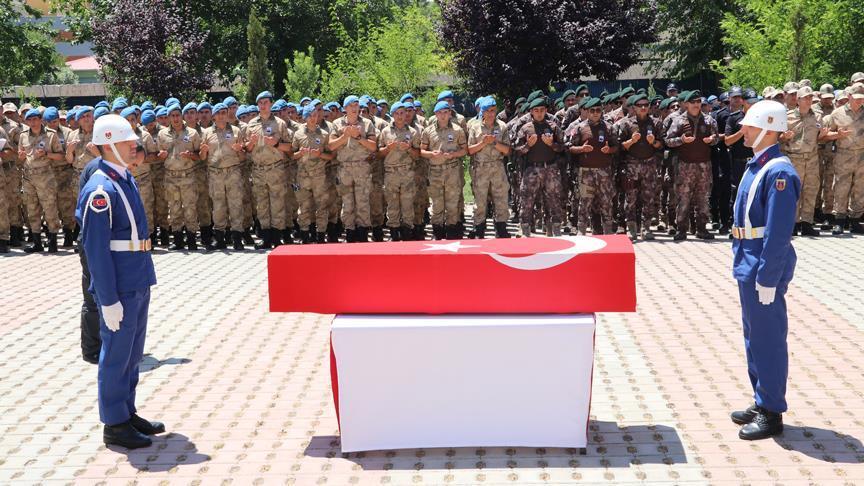 استشهاد جنديين تركيين إثر تفجير عبوتين ناسفتين في شرناق