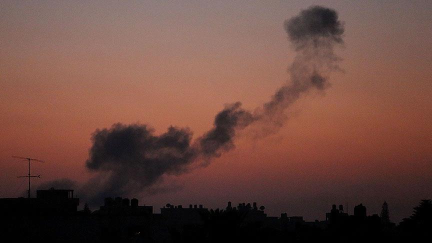 İsrail'den Gazze sınırına roket saldırısı