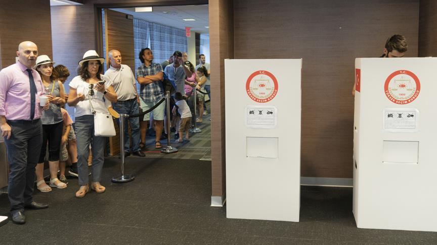 Banner turnout for Turkish expat voters for June 24