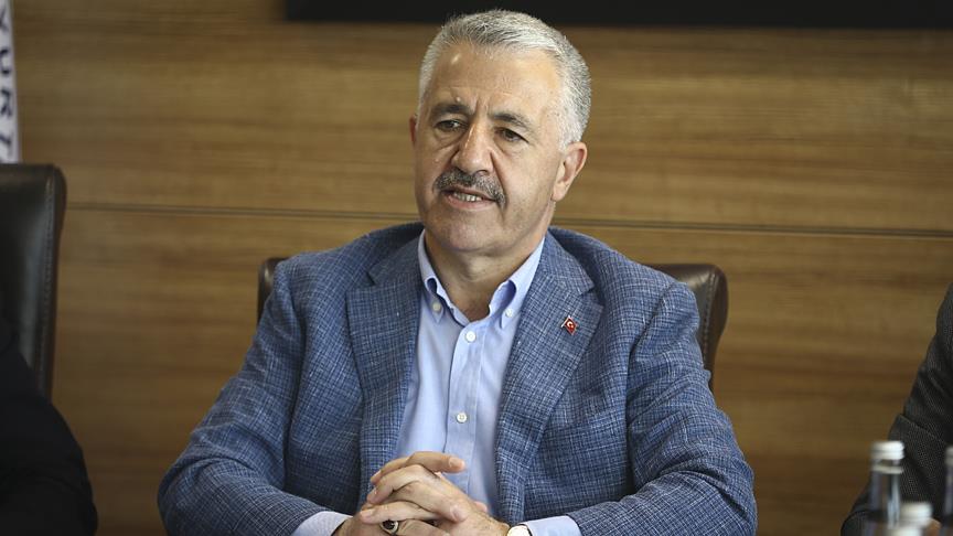 Ulaştırma, Denizcilik ve Haberleşme Bakanı Arslan: Aşılmaz Ilgar'ı delip geçiyoruz
