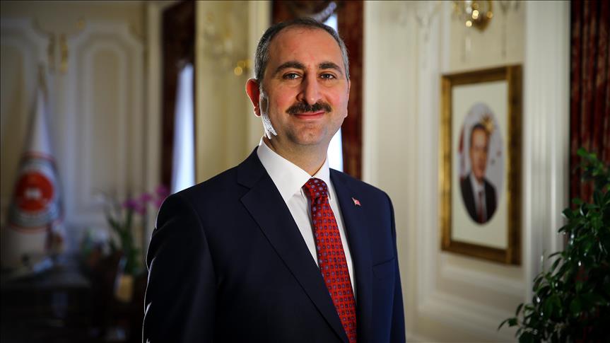 Anadolu Agency has proven its journalism: Minister