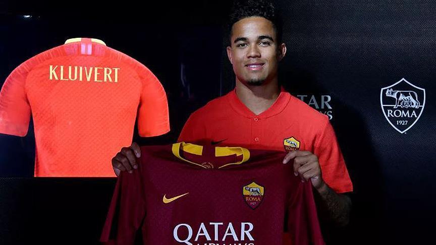 justin kluivert jersey number