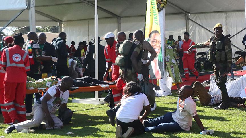 Zimbabve'de Devlet Başkanı'na bombalı saldırı