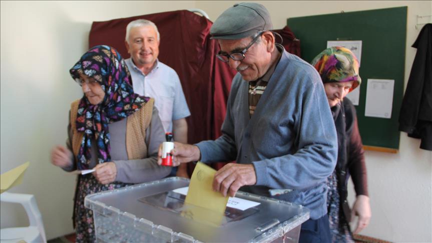 Избори во Турција: Гласачко место во Маниса затворено по 32 минути