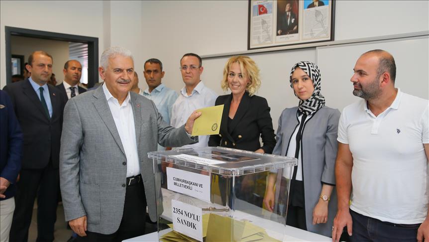 Primer ministro turco elogia el desarrollo exitoso de las elecciones