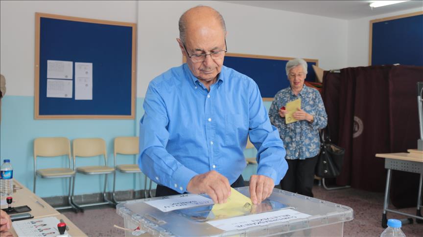 10. Cumhurbaşkanı Sezer oyunu kullandı