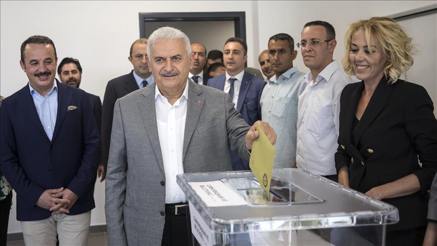Turkish premier casts vote in his hometown Izmir