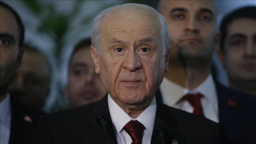 Líder de partido de coalición oficialista de Turquía celebra victoria