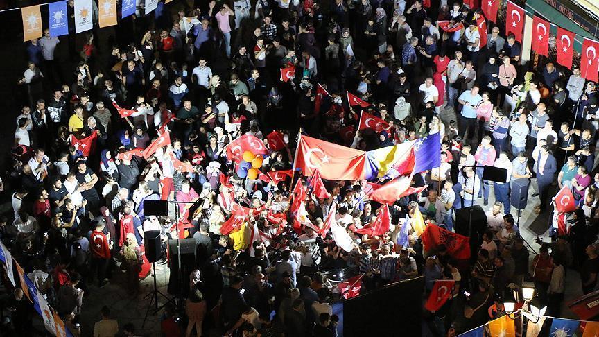 Turks abroad celebrate Erdogan's election victory