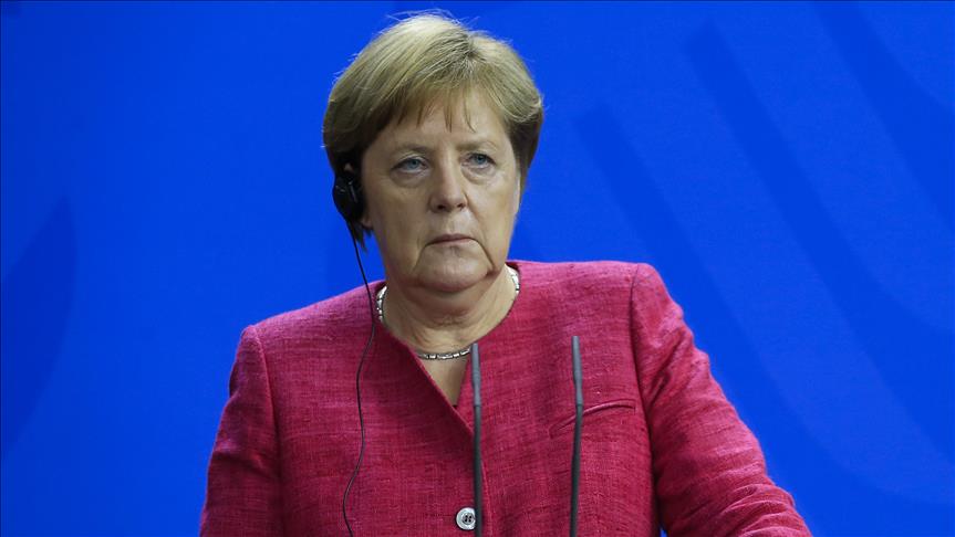 Merkel dhe Samiti i BE-së mbi "fatin"e refugjatëve