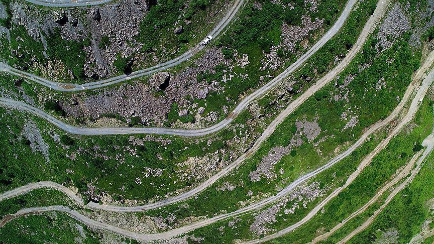 في تركيا.. سياحة على "الطريق الأخطر" في العالم