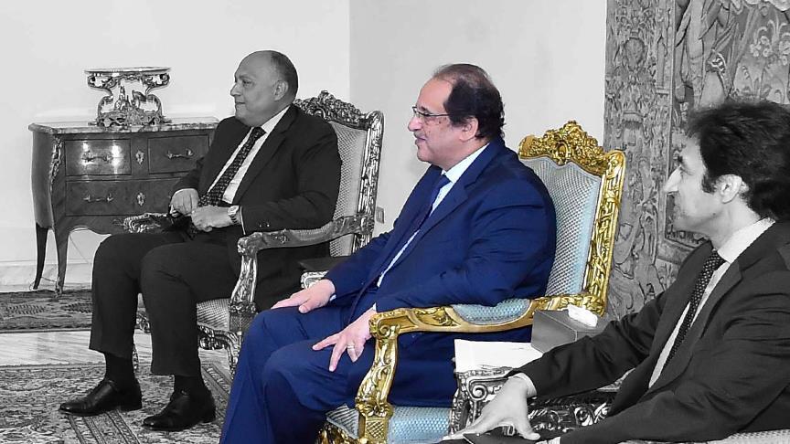رسميا.. عباس كامل رئيسا للمخابرات العامة المصرية
