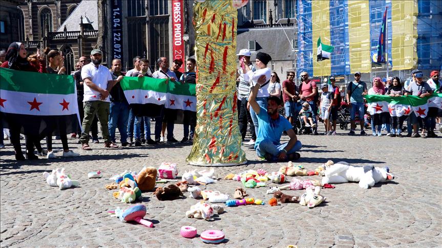 U Holandiji protesti protiv masakra u Deri, u Siriji