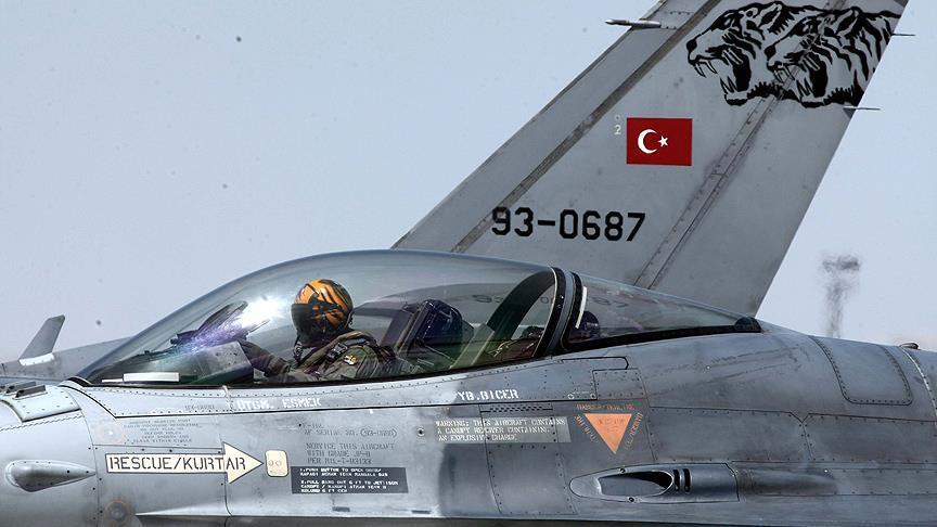В Турции готовят пилотов для нужд ВВС