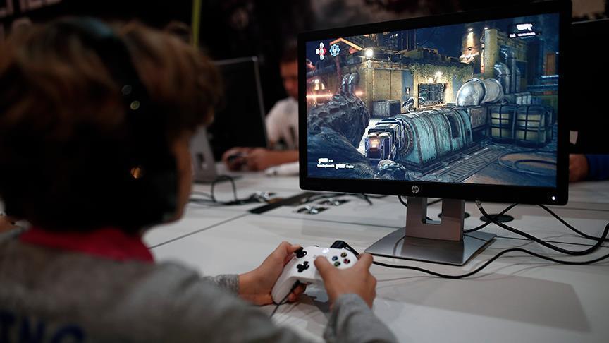Second Saudi teen kills self after playing online game