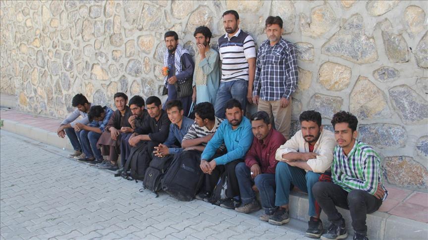 دستگیری 26 مهاجر غیرقانونی در استان وان ترکیه