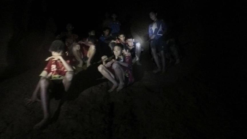 Thaïlande : Sauvetage de 4 enfants bloqués dans une grotte