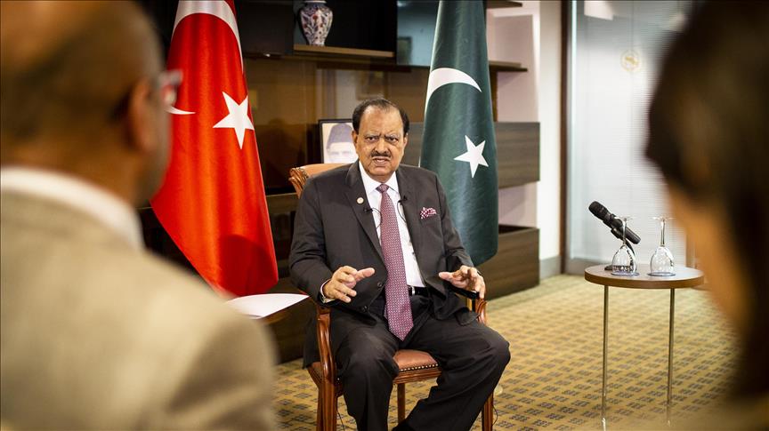 Pakistani president hails ‘strong ties’ with Turkey