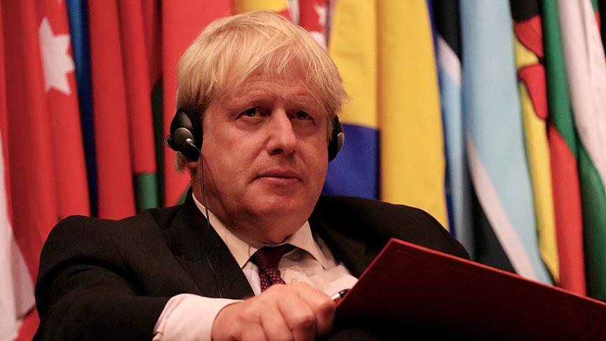 İngiltere Dışişleri Bakanı Johnson istifa etti