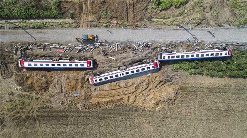 Çorlu'daki tren kazasında makinistler ifade verdi