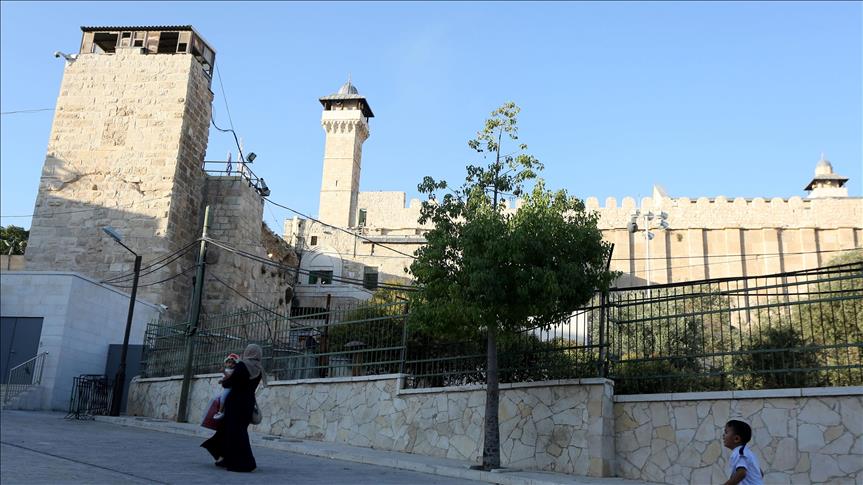 İsrail Harem-i İbrahim Camisi'nde 298 defa ezanı yasakladı