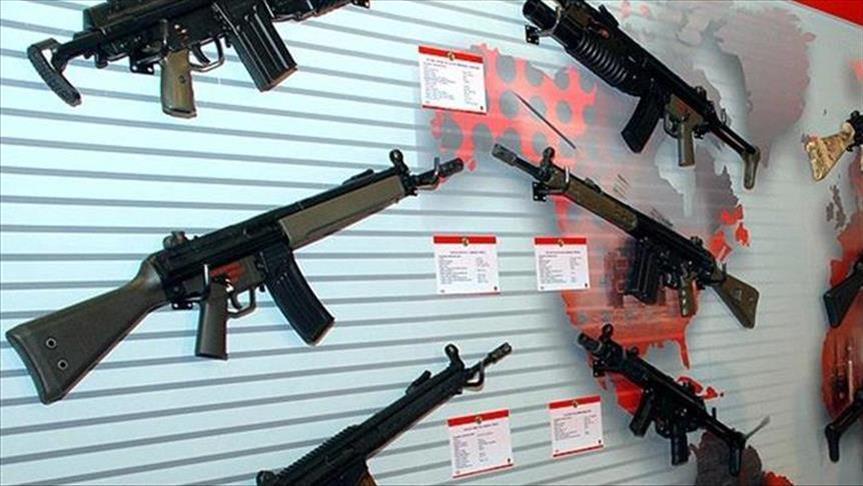 Toronto beefs up police to counter gun violence