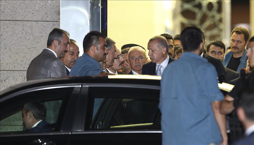 Erdogan de retour en Turquie après le sommet de l'OTAN