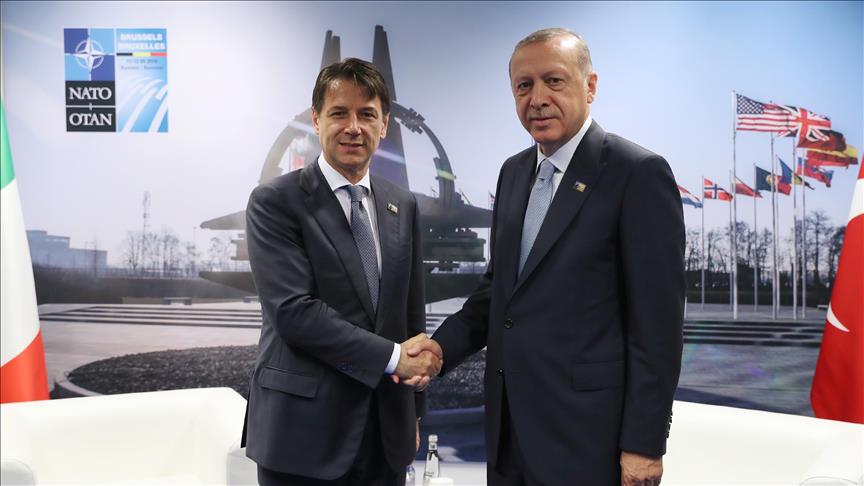Президент Турции встретился в Брюсселе с премьером Италии