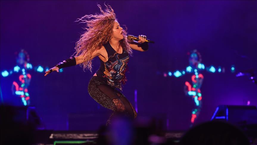 Шакира со спектакуларен концерт ја освои публиката во Истанбул 