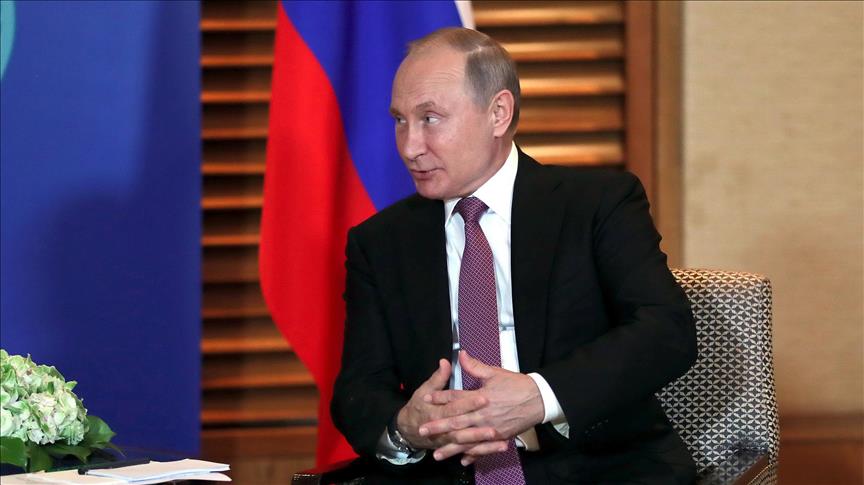 Putin, Hamaney'in danışmanı Velayeti ile görüştü