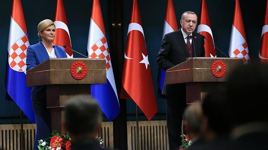 Erdogan félicite la présidente croate pour la qualification de son pays en finale du Mondial