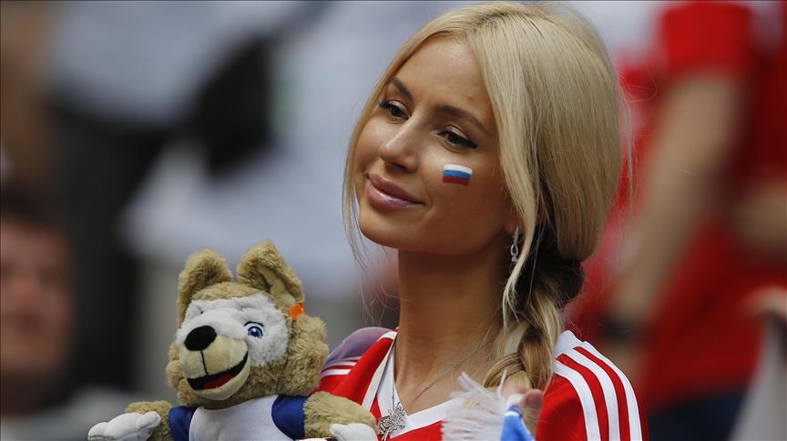 La FIFA ordenó no hacer planos de "mujeres atractivas" en el Mundial