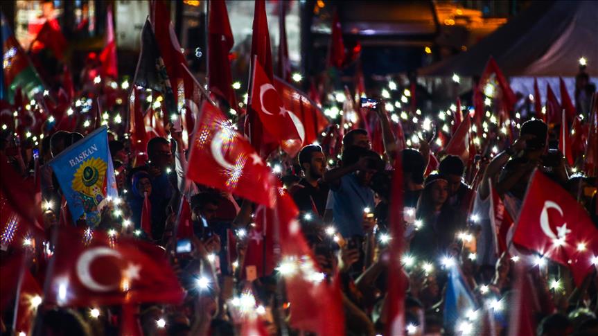 "إخوان مصر" توجه تحية للشعب التركي في ذكرى إفشال الانقلاب