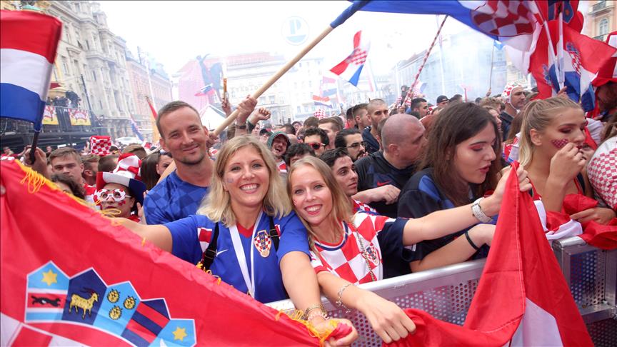 Tisuće navijača u središtu Zagreba prati finale SP-a u Rusiji