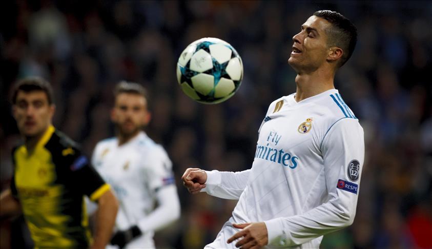 Foot Cristiano Ronaldo Rejoint La Juventus De Turin