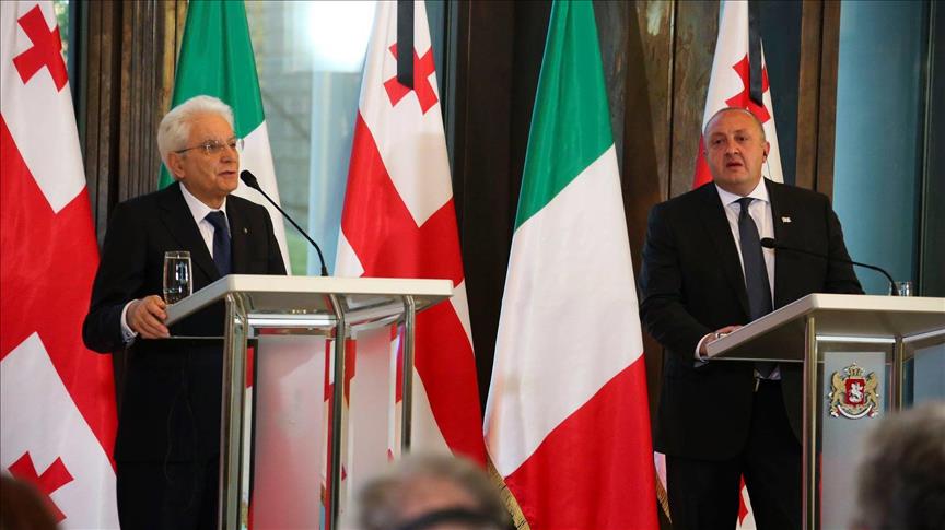 Mattarella: L'Italie soutient la paix et la stabilité en Géorgie