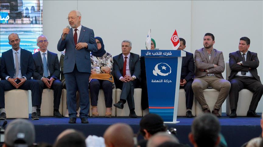 Tunus'ta Nahda'dan Başbakan'a cumhurbaşkanlığına aday olmama çağrısı