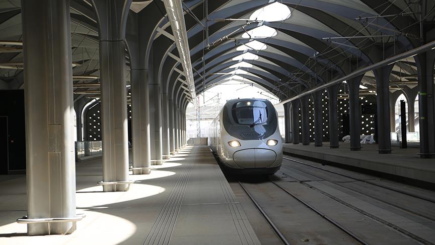Harameyn Hızlı Tren Projesi hacıların ulaşımını kolaylaştıracak