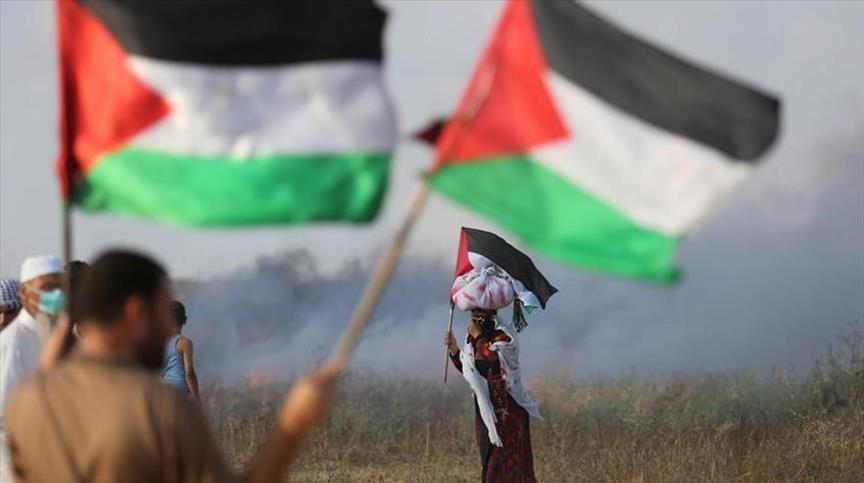 Gaza’s incendiary kite-flyers defy Israeli threats