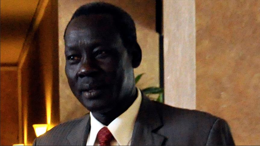 رئيس جنوب السودان يقيل وزير الخارجية دينق ألور