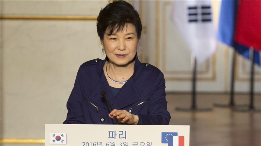 Güney Kore'nin eski Devlet Başkanı Park'a 8 yıl hapis cezası daha
