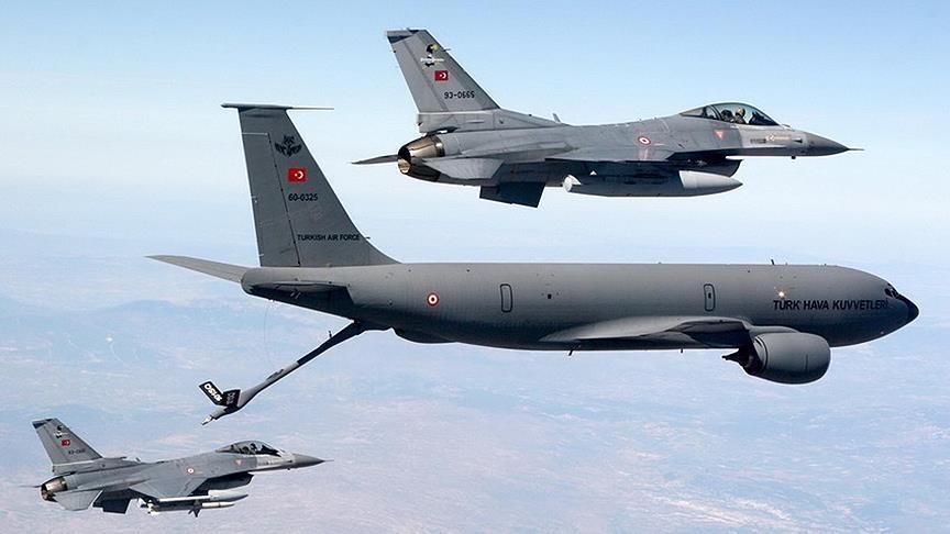 ВВС Турции нанесли удары по объектам РКК в Ираке 